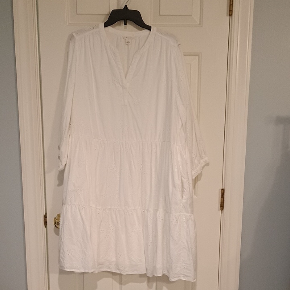 Caslon White Eyelet Tiered Midi Shift Dress